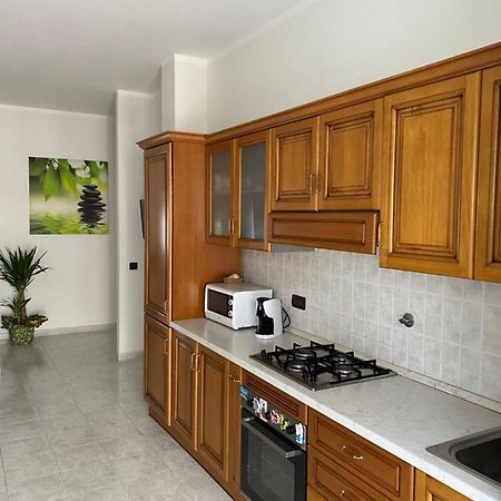 Appartamento Comodo E Grazioso Турин Экстерьер фото